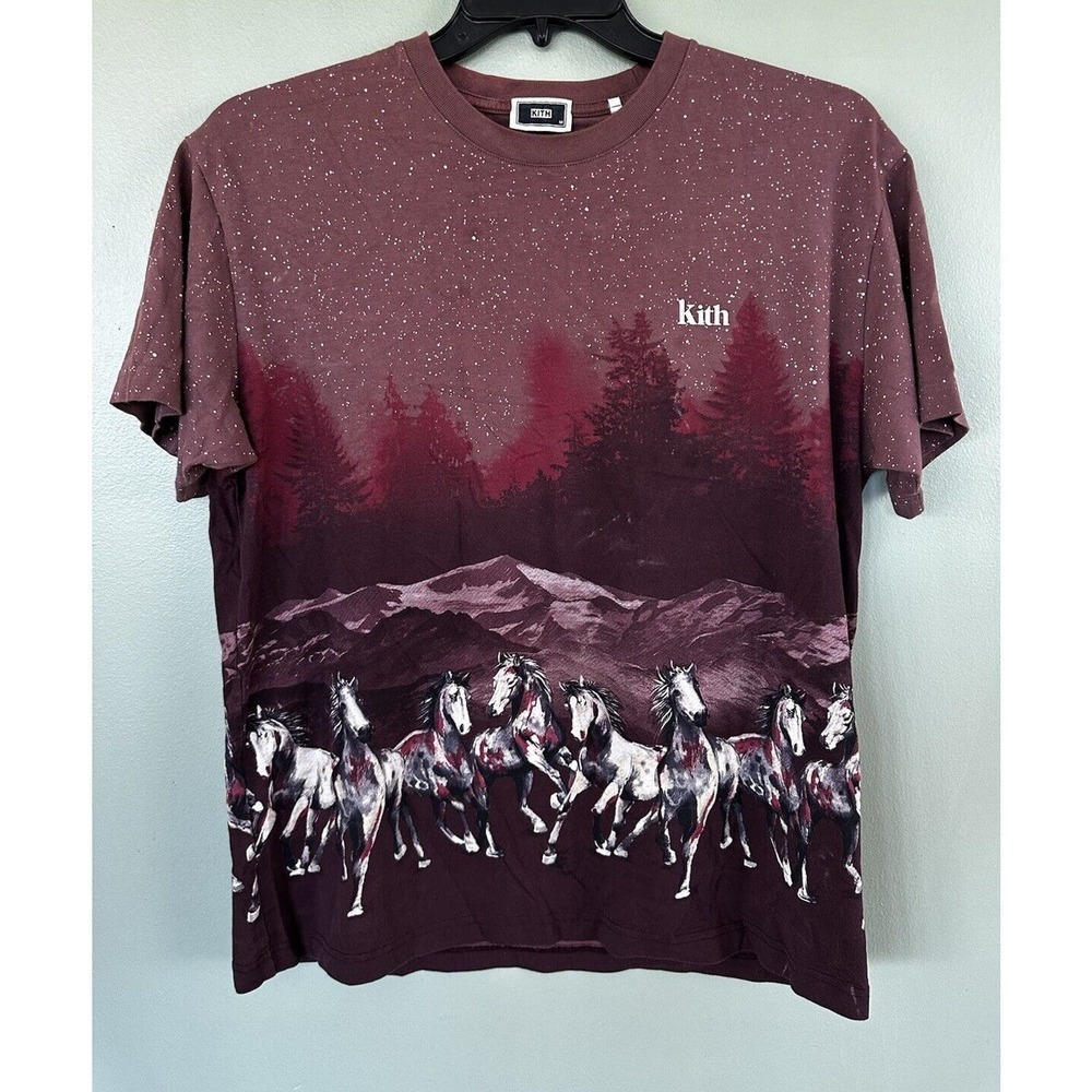 Kith T Shirt Horses Mountains Burgundy Red 100% Cotton Rare Size Men’s M Graphic
